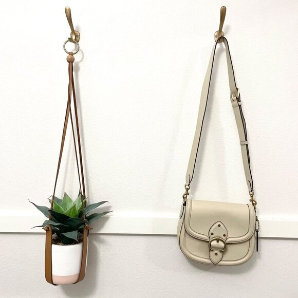 COACH Glovetanned Leather Beat Saddle Bag B4/Ivory One Size - Picture 2 of 15